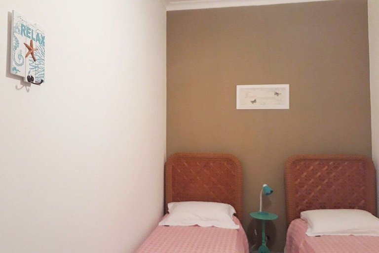 AP FRENTE AO MAR-4 Dorm(3 Suit)3 Vgs-Pitangueiras!