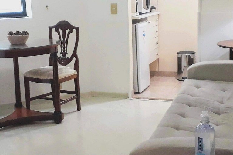 Apto Versátil, 2 Ambientes no Coração do Jardins!!