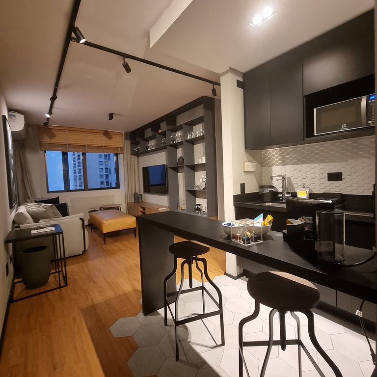 Sophisticated and Modern Apt in the Heart of Itaim