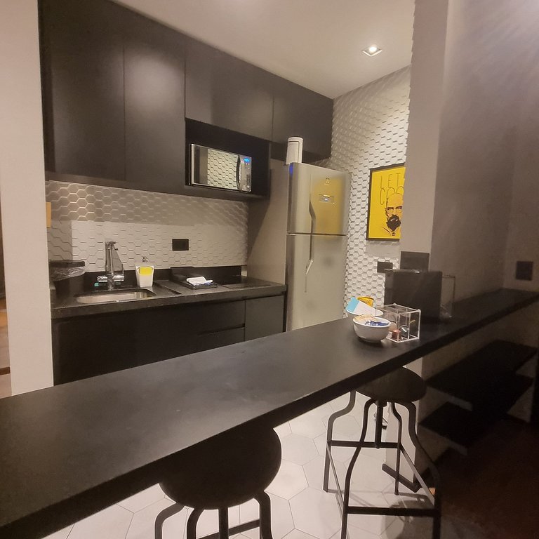 Sophisticated and Modern Apt in the Heart of Itaim