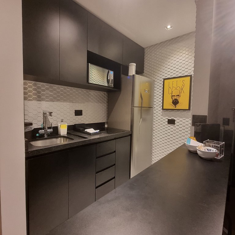 Sophisticated and Modern Apt in the Heart of Itaim