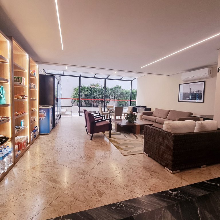 Sophisticated and Modern Apt in the Heart of Itaim