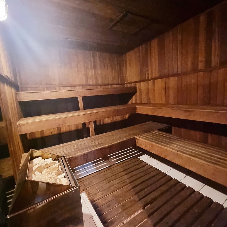 Sophisticated and Modern Apt in the Heart of Itaim