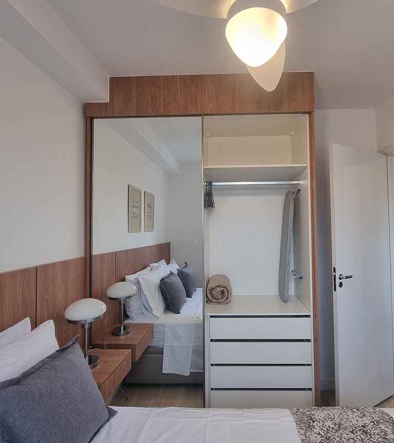 Lots of Style in Moema next to the Metro and Mall