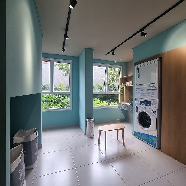 Lots of Style in Moema next to the Metro and Mall