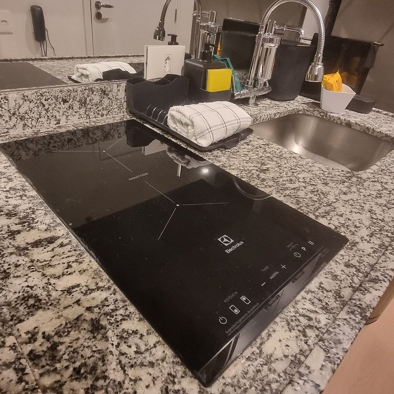 Studio Completo e Localização Top na Vila Mariana